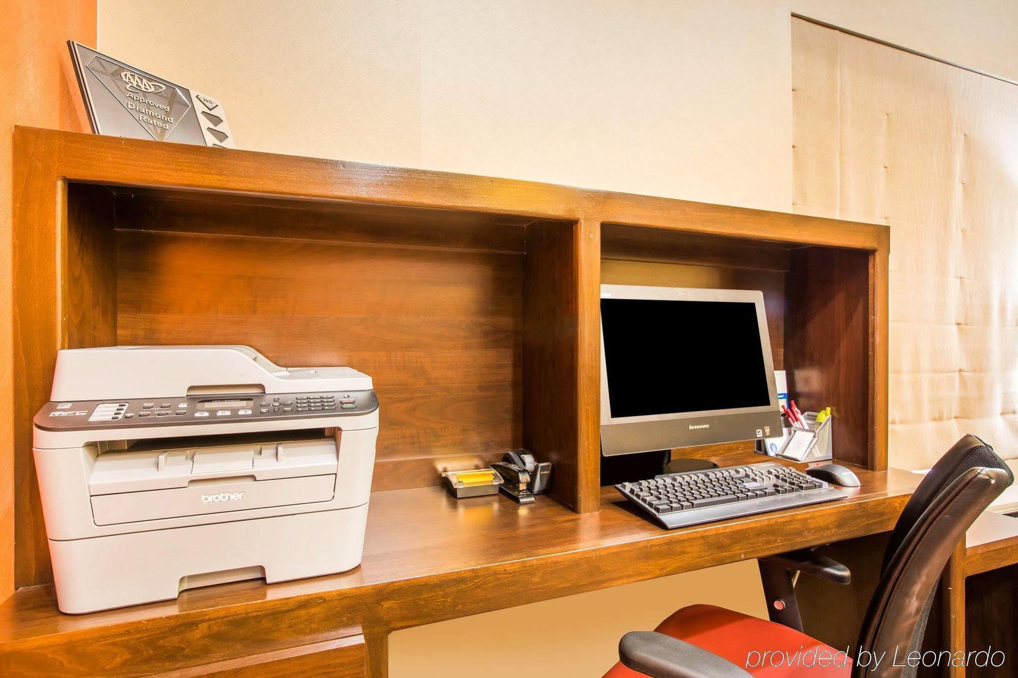 Comfort Suites Clovis Esterno foto