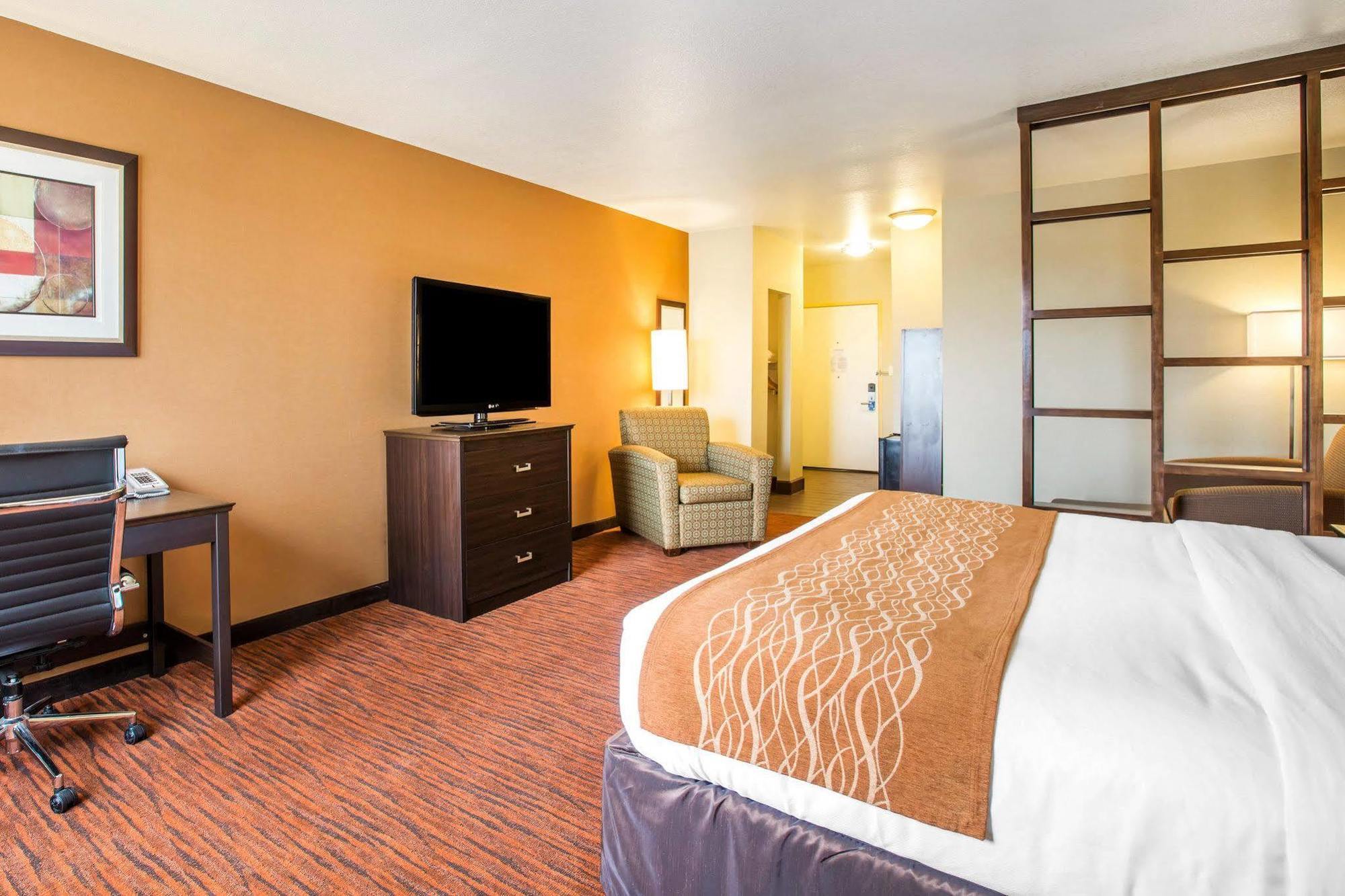 Comfort Suites Clovis Esterno foto